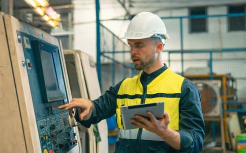 MES, ERP, and APS Interoperability: Best Practices for Plant Managers in Industrial Manufacturing-PlanetTogether