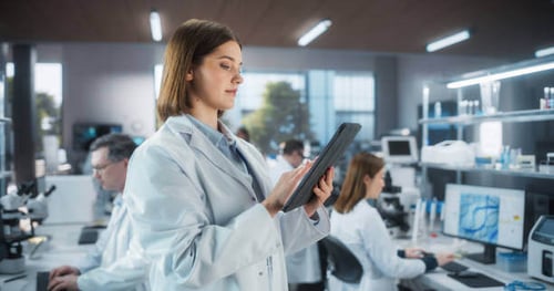 Prioritizing Operations in Medical Manufacturing: How Production Planners Can Optimize Flow with Integrated Tools-PlanetTogether