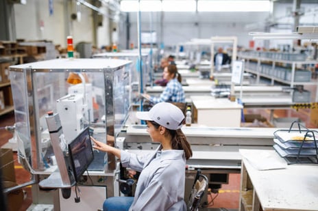 Harnessing IIoT for Real-Time Monitoring in Packaging Manufacturing: A Roadmap to Smart Factory Integration with APS and ERP Systems-PlanetTogether