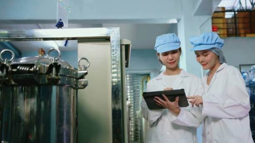 Better Forecasting and Decision Making in Pharmaceutical Manufacturing: How Production Planners Can Leverage PlanetTogether Integration
