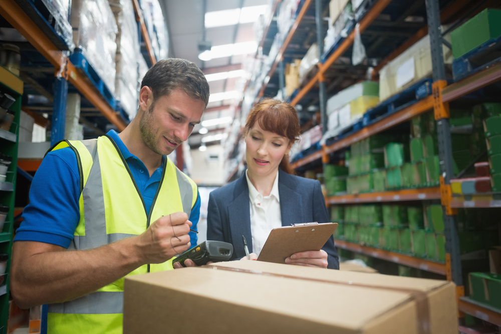 Advantages and Disadvantages of Contract Warehousing
