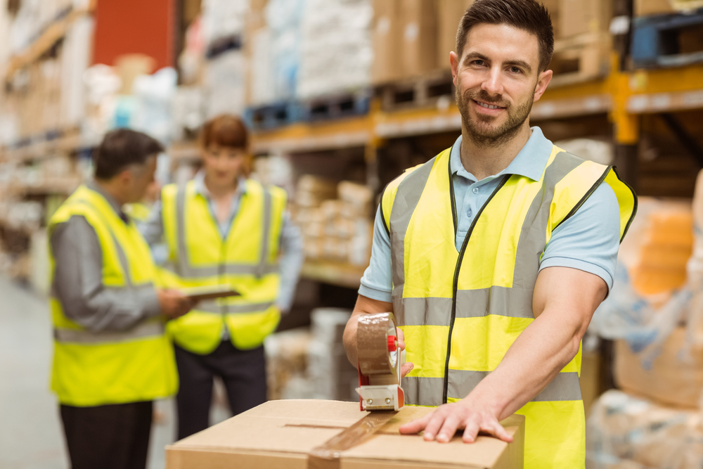 Advantages and Disadvantages of Industrial Distributors 